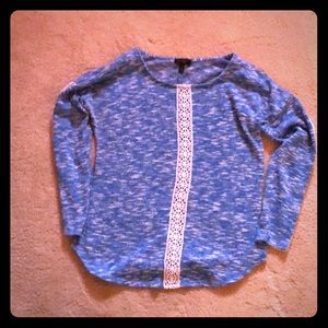 Jessica Simpson sweater